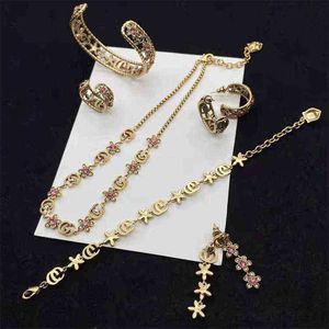 designer de joias pulseira colar anel acessórios flor conjunto série brincos com flores de diamante borla brincos agulha de alta qualidade