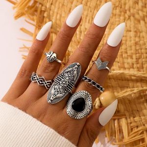 Cluster Rings Vintage Opal Love Heart Arrow Set For Women Silver Color Geometric Hollow Knuckle Jewelry Anillos 7pcs 16420