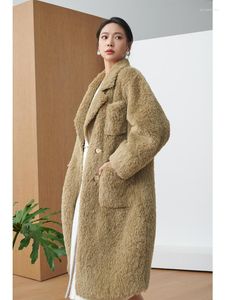 Kvinnors pälsmiljö termiskt skydd och integrerad kappa Kvinnors vinter långa unga fashionabla stiliga