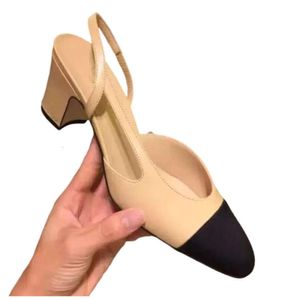 Designers Womens Shoe Calfskin Catwalk Pumpar High Heels Flat Sneakers äkta läder öppet på formell chunky kattungeklackare Slingbacks Ladies Dress Shoes Sandaler