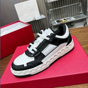 Designer V Buty do biegania mody trampki kobiety koronkowe sportowe buty zwykłe trenerzy Kobieta Sneaker GFBVCB