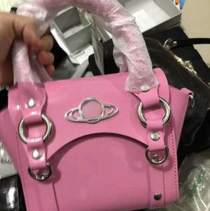 Evening Bags Luxury Women Tote Bag Designer Saturn Fashion Crocodile Pattern Patent Leather Handbag 17cm Buckle Shoulder Purse