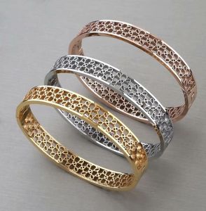 2019 stilista di gioielli da donna bracciali braccialetto a rete placcatura in oro su acciaio al titanio amore braccialetto a scatto gioielli5130369