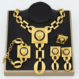 Wedding Jewelry Sets YM Set Fashion Woman 18k Gold Plated Necklace Bangle Face Shape Chain Pendant Copper Earring Square Ring Gift 231201