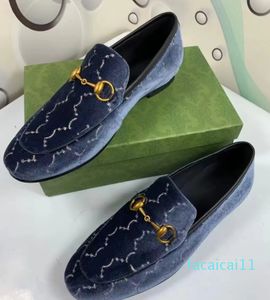 Scarpe eleganti Royal Mocassini Donna Uomo Vera pelle Suola dermica Alta qualità Designer di lusso Maschio Nero Pelle di vitello liscia Neutro Guida Sesame R