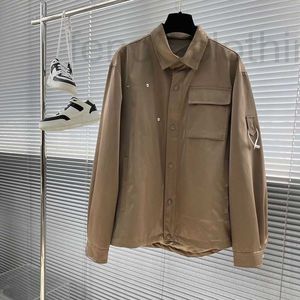 メンズパーカースウェットシャツデザイナー2023秋/冬の新しいBBRチェッカー2トーンシャツコートKhaki Bur baファミリージャケット7Q7m