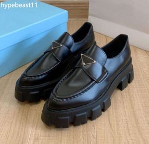 Designer Männer Frauen Casual Monolith Dreieck Schwarz Leder Erhöhen Plattform Turnschuhe Cloudbust Klassische Patent Matte Loafers Hochwertige Schuhe