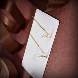 Women Stud Earings Long Pendant Designer Jewelry Designer Accessories Y Letter Womens Luxurys Designers Earrings Studs Pearl Earri222Z