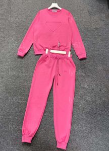 Kvinnors spårdräktdesigner Sweatsuit Women Clothing Pink Sweat Suits Two Piece Set Långärmad rund nacke Pullover Top Sweatpants Long Pants Tracksuit