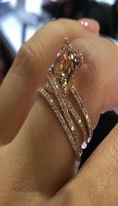 Luksusowe kobiece dziewczyny Crystal CZ Stone Pierścień Rose Gold Kolor Świecę Pełne pierścienie cyrkon