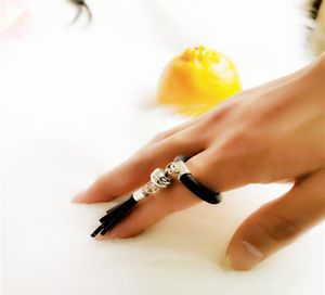 UKEBAY 2020 NOVO Borla Jóias Moda Anéis Mulheres Designer de Luxo Anéis Bohemia Acessórios de Casamento Anel de Borracha Meterial Personalizado 18698609
