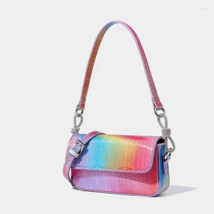 Kvällspåsar Gradient Färg 5D Kvinnor Handväskor Rainbow Gradual Change Underarm Designer Baggad lack Radium Archer Purse