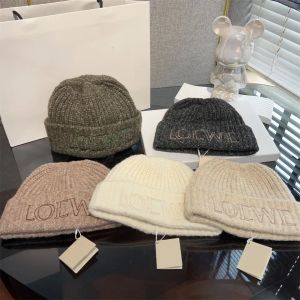 Gestrickte Hüte Designer Beanie Caps Damen Warme Wintermütze Frauen Motorhaube Herren Mützen Unisex Kaschmir Buchstaben Lässige Outdoor-Mützen 231211D