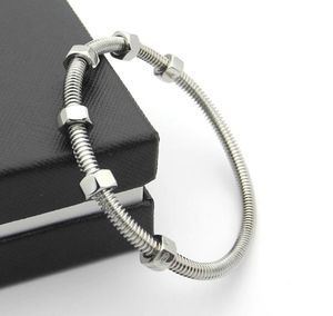 Fábrica 2017 novas pulseiras de 6 parafusos para homens e mulheres amantes de rosca pulseira de titânio4569112
