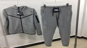 Tasarımcı Giyim Erkek Pantolon Tech Tech Fleece Hoodies Ceketler Uzay Pamuk Pantolonları Bayan Katlar Dipler Erkekler Joggers Pan5358807