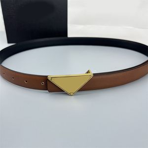 Schwarze Damengürtel, klassische Cintura-Luxusgürtel für Männer, Designer-Echtleder, Ceinture Luxe, hochwertiger, mehrfarbiger Damengürtel, Dreieck, glatte Schnalle, FA014