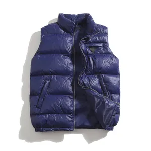 2024 gilet da uomo gilet di design ricamo da donna P #D distintivo top calore piumino gilet design per uomo piumino scaldacollo donna capispalla senza maniche LG007