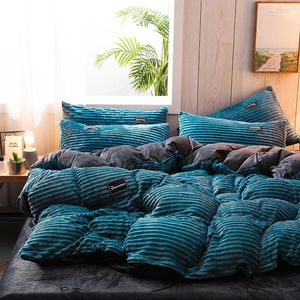 Bettwäsche-Sets Samt Bettbezug Queen King Bett Winter Warm Magic Fleece Grau Blau Bettwäsche-Set Tagesdecke Streifen Coral Fleece Twin Quilt Covers 231130