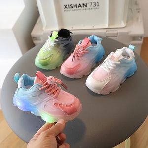 Sneakers Children Sports Shoes with Lights on Male 13 Year Old Children Fashion Mesh Shoes Breathable Girl Baby Shining Shoes Baby Shoes 231201