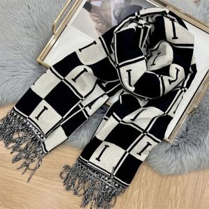 Damen Designer Kaschmir Slik Schal Mode Männer Schals Luxus handgefertigt Stickerei Brief Schal Wrap Winter Geschenkgeschenke
