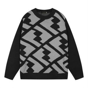 2 Mens Tasarımcı Sweaters Retro Klasik Lüks Sweatshirt Erkekler Kol Mektubu Nakış Yuvarlak Boyun Konforlu Yüksek kaliteli jumper moda Hırka Menm-3xl ZP015
