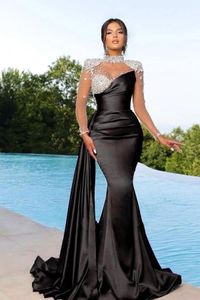 Eleganckie czarne brzoskwiniowe fioletowe sukienki wieczorne syreny wysokie szyi Sheer Applique Koraliki Iluzja długie rękawy Plasyna Ruffle Formalne okazje suknie balowe BC16781