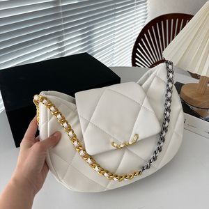 19 hobo torebka pod pachami 26 cm designerska worek na ramiona skórzana diamentowa złota sprzęt metalowa klamra luksusowa TOTE dwukolorowa łańcuch crossbody torba makijażowa torba na kartę sacoche