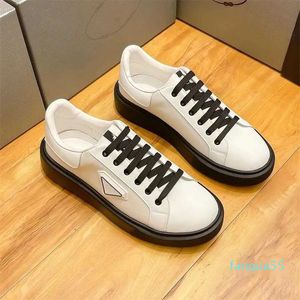 Fashion Men Sneakers Sports Shoes Cowhide Casual Shoes Leather Waterproof Cloth Flat Cowhide Soft Comfortable