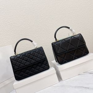 Mode Damen Luxus schwarz trendige Schulter Designer Tasche klassische gesteppte Klappe Umhängetasche mit Griff Vintage kleine Tragetasche Lammfell Handtasche Geldbörse Sattel Clutch