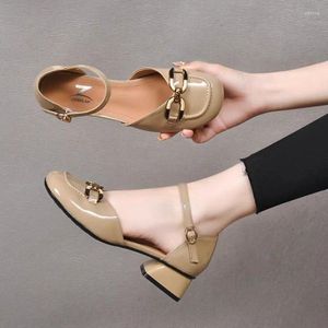 Dress Shoes For Women 2023 Round Toe Ladies Summer Footwear Normal Leather Casual Black Square Heels Sandals With Medium Wholesale A E