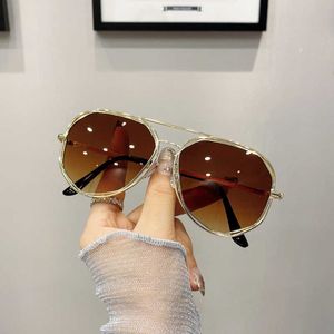 2024 Sunglasses for female celebrities colored sunglasses for women round face Korean version retro internet sensationn