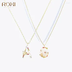 Подвески ROXI, стерлинговое серебро 925 пробы, 26 букв, с бабочкой, хрустальные ожерелья, кулон, ожерелье для женщин, ожерелье-цепочка на ключице, колье