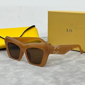 Gli occhiali da sole incorniciano persone donne unisex designer vintage gatto design occhio per la spiaggia UV400 con custodia molto buona