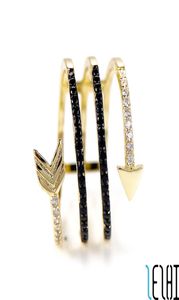 Personalidade da moda Caso de flechas simples promessa com pedras laterais anel 18k Eletroplado de ouro Black Diamond Anings Sisters Brothers 1633795