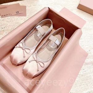 Luxury Women's Ballet Flat Dress Shoes Bow silk Round-toe Sandals Pink French Satin Flat Shoes Mary Jane Shoes Bowknot Shallow Mouth Single Shoe