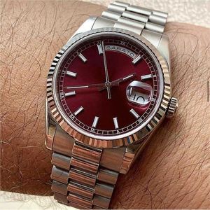 Rolaxs Orologio da uomo con priorità di vendita Quadrante rosso ciliegia Lente d'ingrandimento Calendario Settimana Data Versione di lusso Serie V3 Meccanico automatico Vetro zaffiro Orologio da polso da uomo