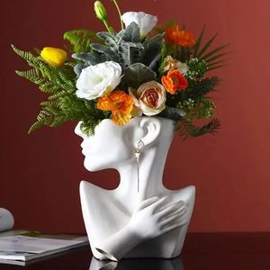 Decorative Objects Figurines Resin Vase Home Decor Flower Pot Home Decoration Accessories Sculpture Jewelry Stand Earring Display Stand Desktop Art Vases 231201