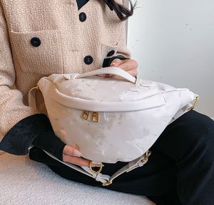 Bolsa de cintura feminina clássica moda na moda pu bolsa feminina carta em relevo bolsa mensageiro rua tiro viagem sacos de telefone móvel