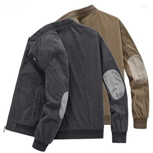 Herrjackor Streetwear Spring Autumn Corduroy denimjacka för militär motorcykel män college varsity bombplan rockar kläder