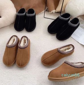 Shearling Half Snow Boot Women Men Slip-on Shoes Mule Fur Boots Fluffy Plush Ankle Slides Warm Thick Chestnut Black