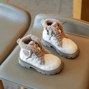 Ботинки для девочек и мальчиков, кожаные ботильоны с застежкой-молнией на шнуровке, уличные походные водонепроницаемые противоскользящие прочные боевые ботинки для детей 231201