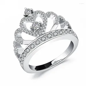 Кольца кластера, модные роскошные полые кристаллы для женщин, обручальное кольцо, корона принцессы, ювелирные изделия, милое женское сердце в форме сердца
