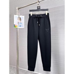 Spring Pants Elastics Luxury Designer Mens and Womens Trackpants Pinched Feet Liten Icon Navy Midjebyxor3387696