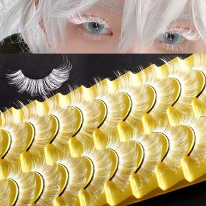 10 adet satan sahte kirpikler cosplay beyaz renkli 3D sahte göz kirpikleri Cadılar Bayramı için Fiber Yumuşak Doğal Kirpikler