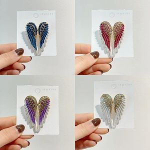 Brooches Female Fashion Blue Pink Crystal Cute Angel Wing For Women Luxury Yellow Gold Color Alloy Animal Brooch Safety Pins
