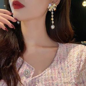 Stud 2024 New Fashion Trend Unique Design Elegant Delicate Zircon Butterfly Tassel Earrings Women Wedding Jewelry Party Gifts