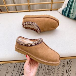 Pantofole Tasman Tazz Piattaforma con semi di senape Stivali classici ultra mini Ciabatte in pelliccia di castagno Pelle bovina Inverno Donna Uomo Scarpe slip-on Stivali firmati Donna tasman