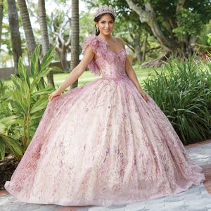 Pink Shiny Princess Quinceanera Dresses Off Axel spetsapplikationer pärlor bollklänning söta 16 klänningar vestidos de 15 anos