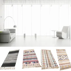 Mattor Handvävd Tasselmatta Mjukt bomull vardagsrum Dekorativa Bohemian Throw Rugs Door Mat For Home Kitchen Nordic Linen Area