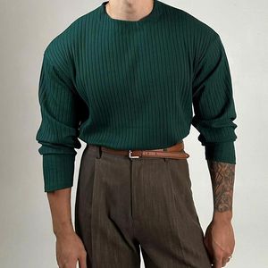 Magliette da uomo Autunno Inverno Stampa a righe Manica lunga Uomo Moda Casual Mantieni caldo 2xl Pullover lavorato a maglia oversize Nero Bianco Marrone